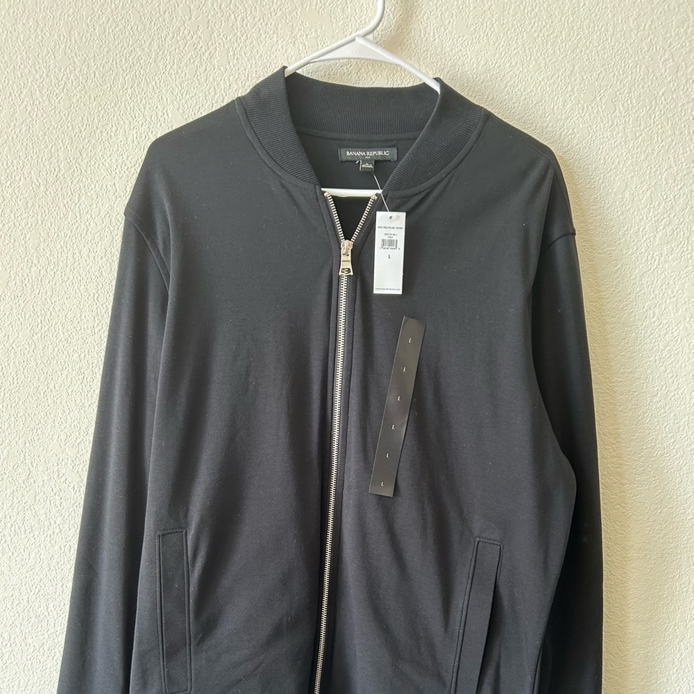 NWT Mens Banana Republic Zip Up Sweater L Black
